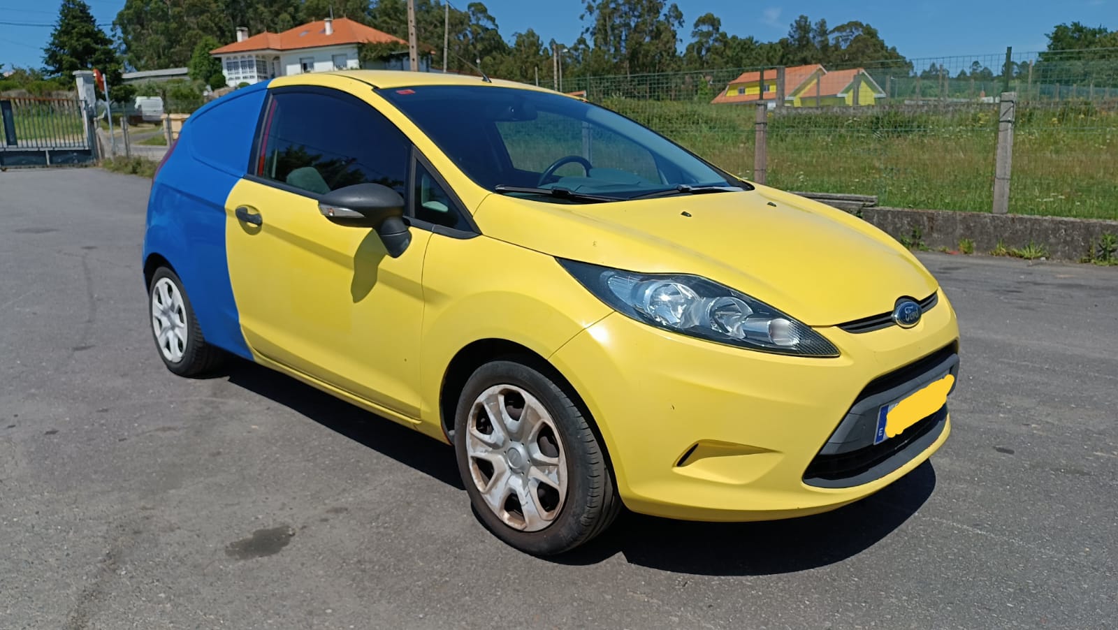 Ford Fiesta 2011 - Vista Lateral